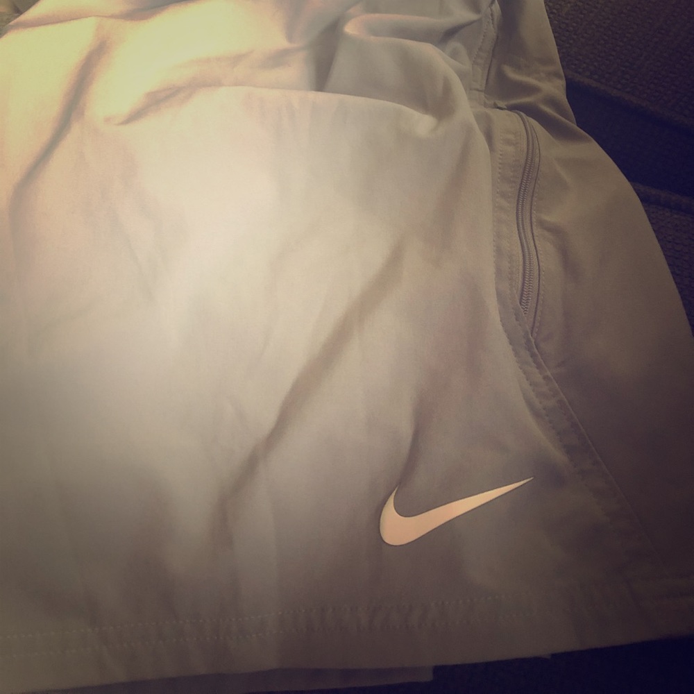 Men’s running shorts